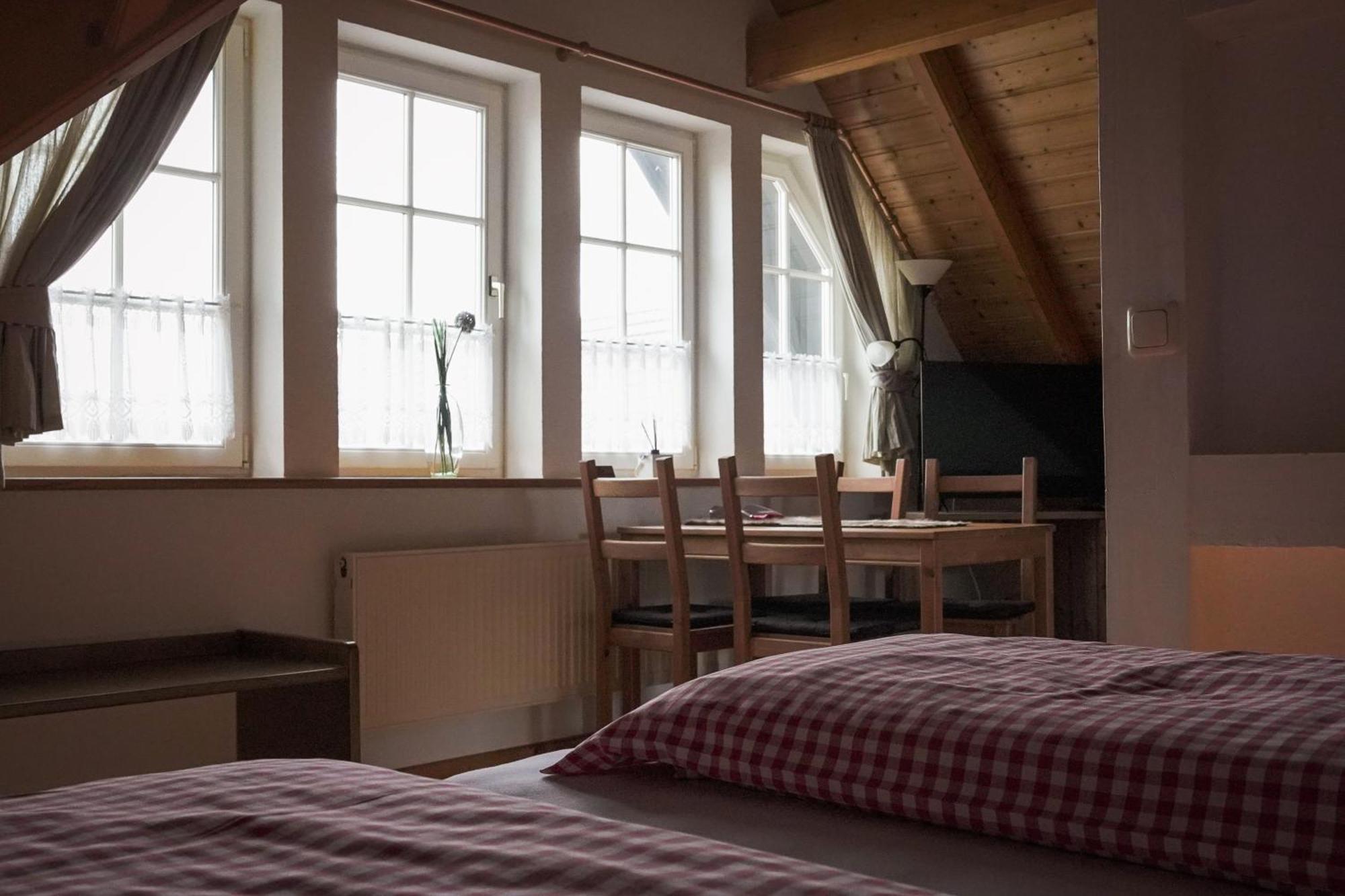 B&B Talstation Ferienwohnung Fuer 2 Personen Horselberg-Hainich Bagian luar foto